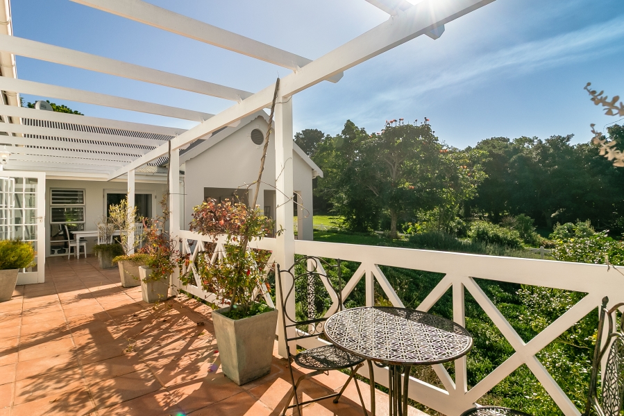 4 Bedroom Property for Sale in Belvidere Estate Western Cape